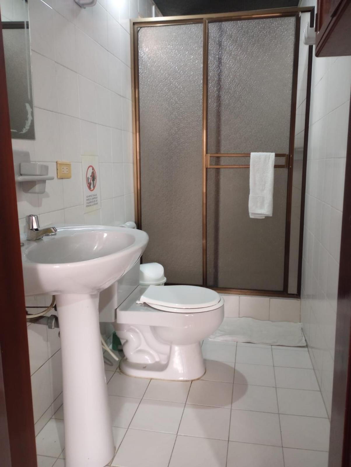 Habitaciones C&S โบโกตา ภายนอก รูปภาพ